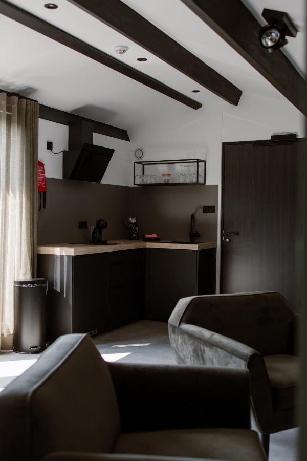 Sleeuwijk De La Rue Vakantiesuites מראה חיצוני תמונה