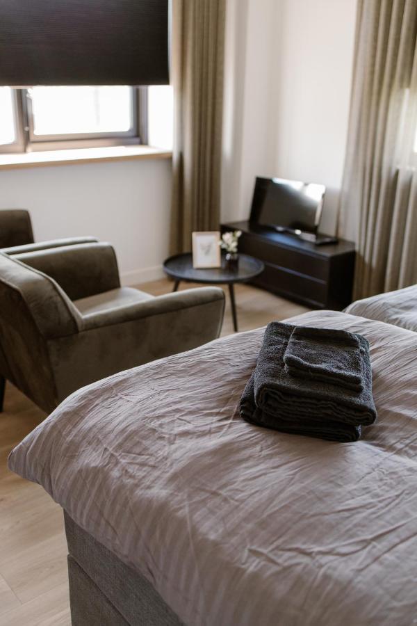 Sleeuwijk De La Rue Vakantiesuites מראה חיצוני תמונה