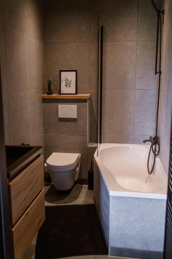 Sleeuwijk De La Rue Vakantiesuites מראה חיצוני תמונה